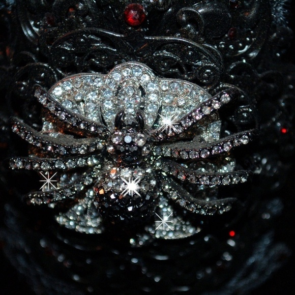 Halloween Black Candle with Crystal Jewel Spider - Picture 2 of 3